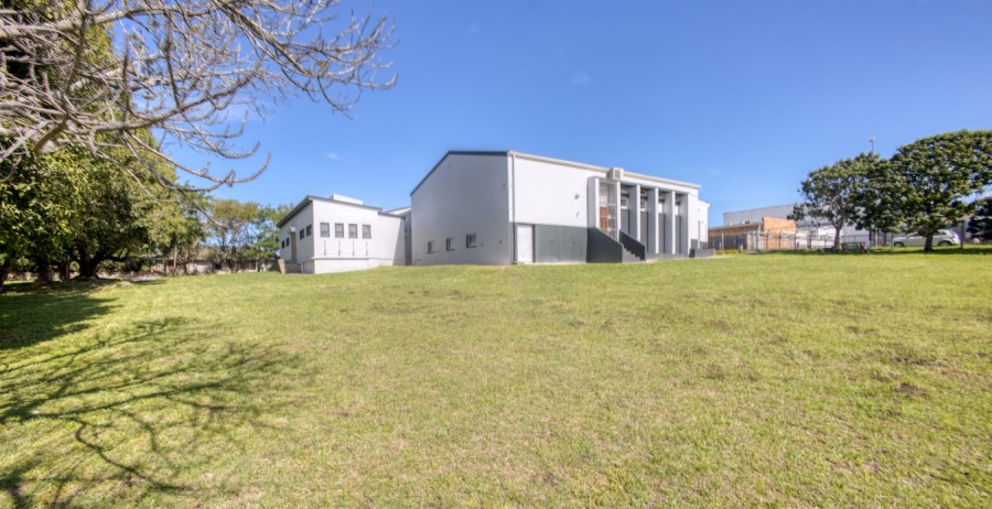 Commercial Property for Sale in Summerpride Eastern Cape
